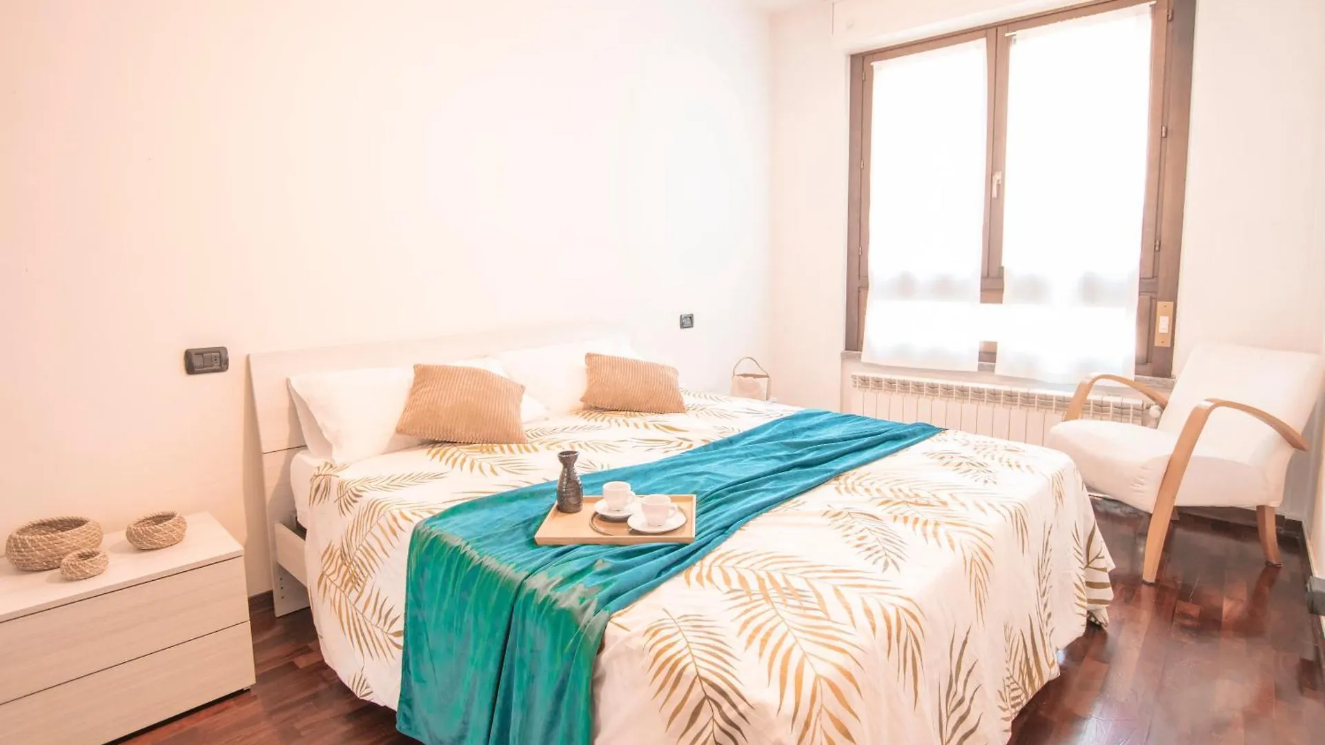 I Host Apartment - Lazio 15, Monza contacts